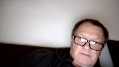 Wolfi online show from November 20, 8:57 am