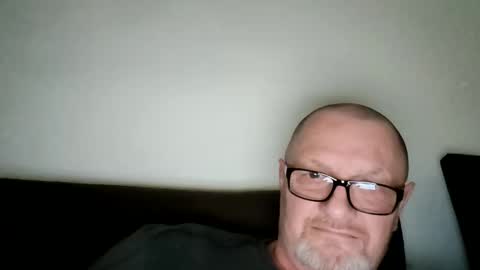 Wolfi online show from February 17, 9:08 am