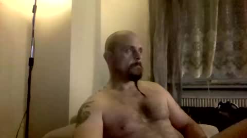 frecherkerl88007 online show from April 13, 3:51 am