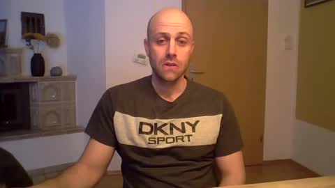 freddow online show from November 26, 1:58 pm