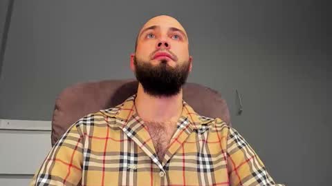 Andrew online show from November 12, 1:11 am