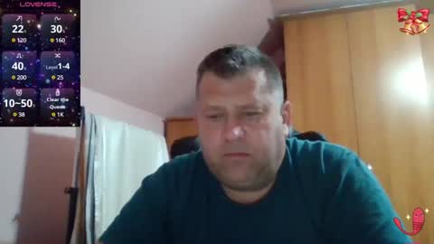 Snapshot of freeboy80180 chatting on March 5, 5:50 pm freeboy80180 online show from March 5, 5:50 pm