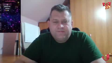 Snapshot of freeboy80180 chatting on January 20, 4:55 pm freeboy80180 online show from January 20, 4:55 pm