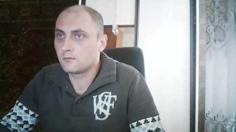 freeeman90 online show from April 4, 2:14 pm