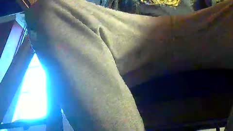 Snapshot of frenchpapalover chatting on January 14, 8:52 am frenchpapalover online show from January 14, 8:52 am