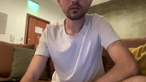 freshman  imonyou98 online show from September 28, 3:32 pm