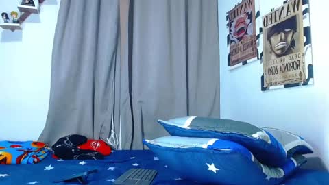 Adam y pitter online show from July 10, 2:20 pm