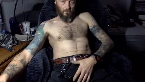 froski666 online show from December 17, 10:38 pm