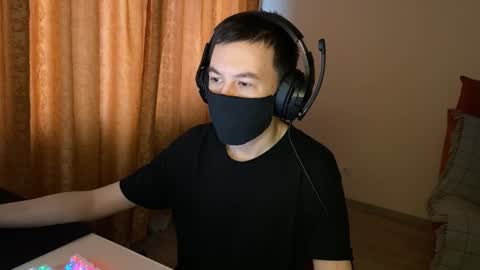 froztai online show from December 23, 6:44 am