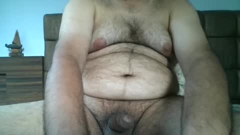 fruti loops  Bull online show from January 12, 9:40 am