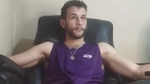 Phill    online show from November 25, 11:45 am