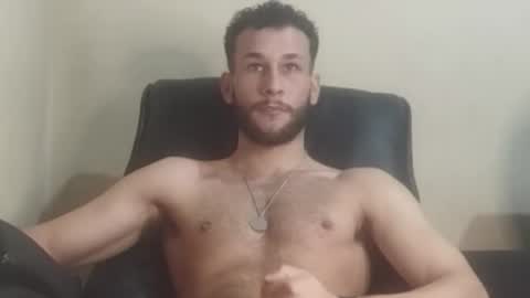 Phill    online show from November 16, 11:23 am