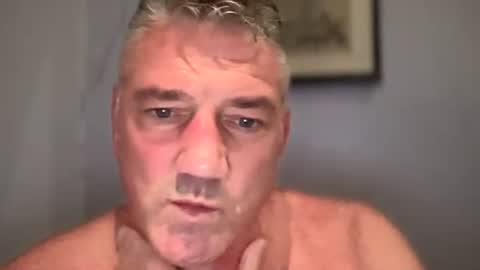 fullback_15 online show from October 3, 4:45 pm