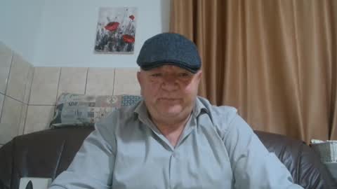 fullballs6 online show from December 23, 3:18 am