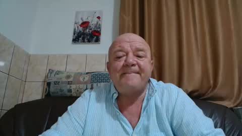 fullballs6 online show from December 13, 2:10 am