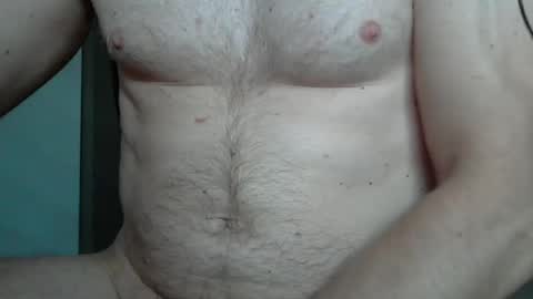 funguy1979100 online show from June 14, 1:46 pm