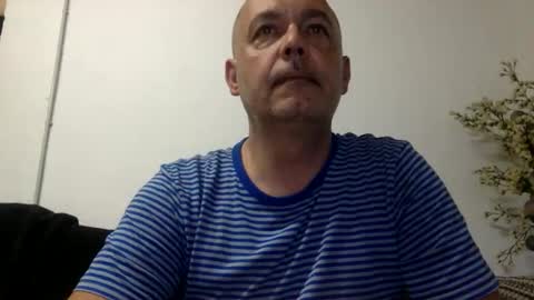 futbolin95 online show from April 19, 7:05 pm