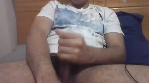 g1231203 online show from December 4, 5:03 am