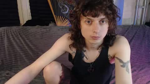 Ian online show from June 4, 6:36 pm