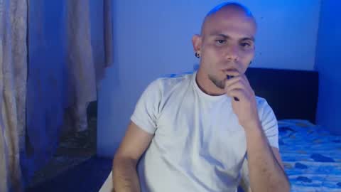 Gabriel online show from February 15, 11:38 pm