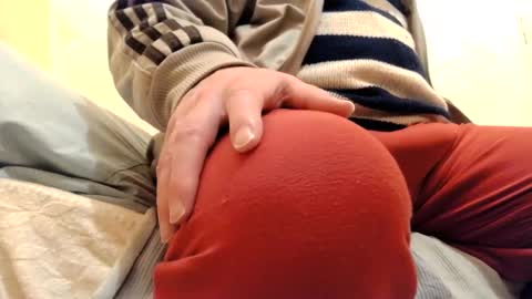 Snapshot of gae89tano chatting on January 12, 7:53 pm gae89tano online show from January 12, 7:53 pm