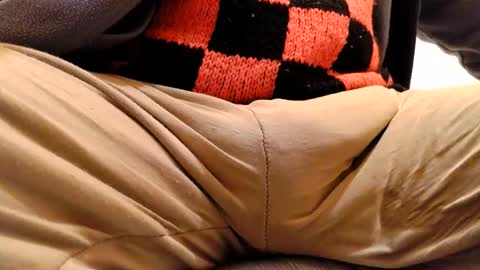 Snapshot of gae89tano chatting on March 3, 8:45 am gae89tano online show from March 3, 8:45 am