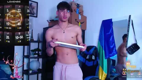 gael_jones online show from October 7, 2:32 pm