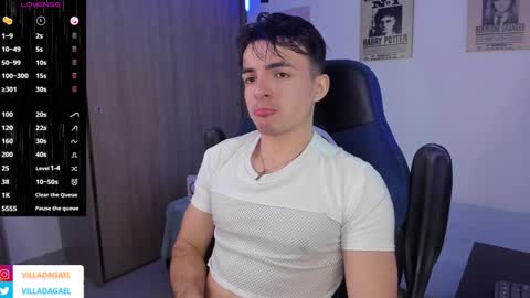 GaelVilla online show from December 10, 2:17 pm