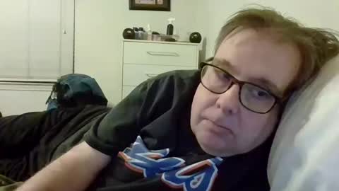 Gary online show from February 22, 2:24 am