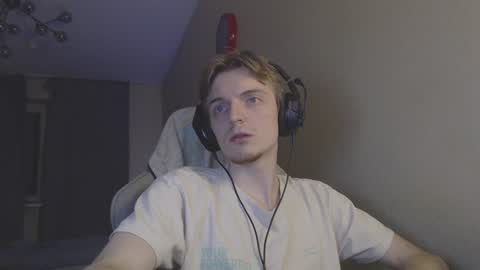 gasturfahe online show from December 28, 11:48 pm