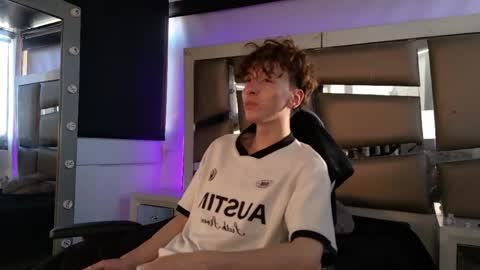 genesis_js online show from April 25, 10:18 pm