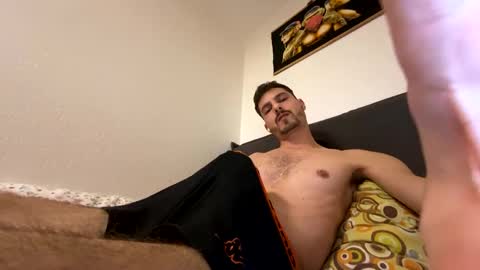 HeteroGermanbigdic77 online show from January 22, 9:33 pm