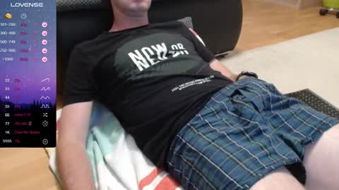 Nick online show from September 13, 8:32 pm