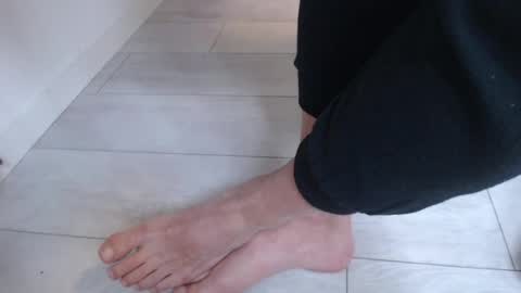 GermanSoleBro online show from July 23, 8:33 am