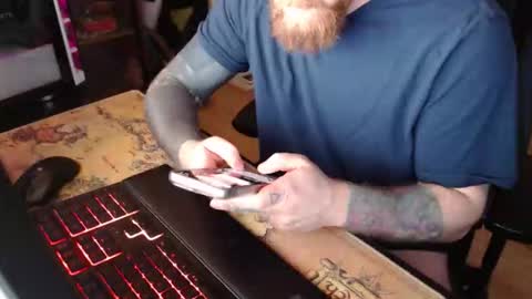 germantattoo94 online show from April 10, 5:42 pm