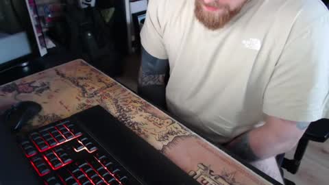germantattoo94 online show from May 22, 5:07 pm