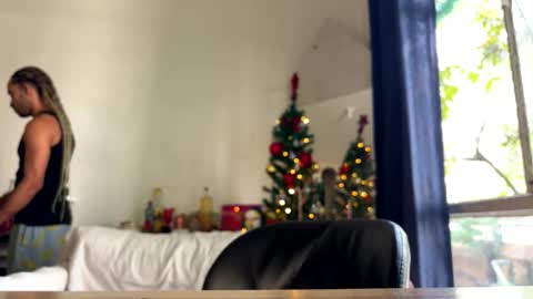 gerson229 online show from December 22, 4:48 pm