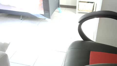 Snapshot of gh1952ma chatting on February 17, 12:38 pm Gisse online show from February 17, 12:38 pm