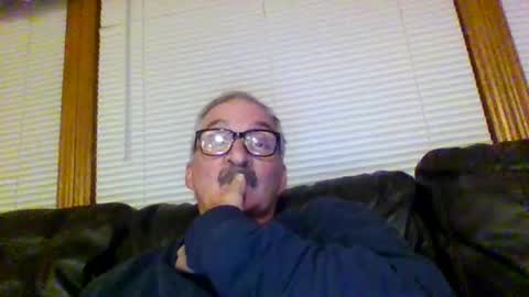 ghost2534 online show from December 12, 4:26 am