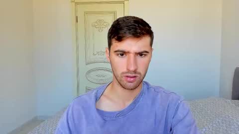 gilbertogonzales online show from September 17, 7:31 am