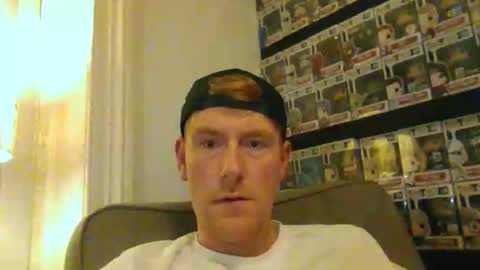 gingerjames90 online show from March 8, 9:30 pm