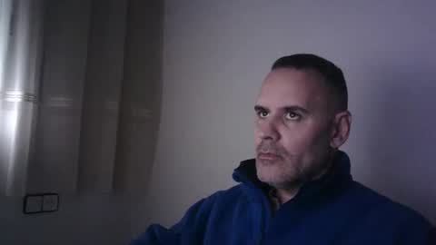 gioshadow online show from January 4, 1:10 pm