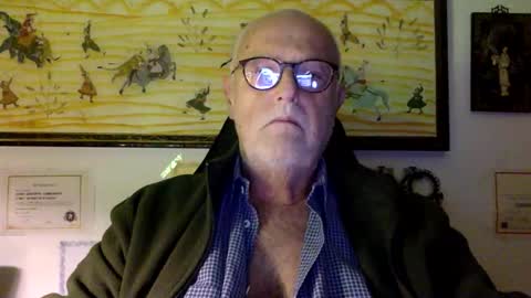 giutomma930394 online show from November 2, 11:09 pm