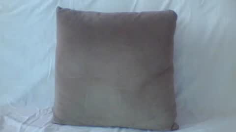 give_us_pleasure online show from February 3, 7:18 am