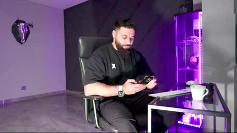 Matthew .. for short call me Matt online show from March 7, 6:54 pm