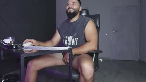 Matthew .. for short call me Matt online show from October 1, 8:57 pm