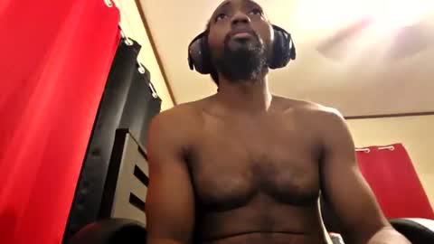 glomightyj online show from July 30, 6:46 am