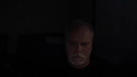 Snapshot of gmctruckguy chatting on January 4, 9:41 pm gmctruckguy online show from January 4, 9:41 pm