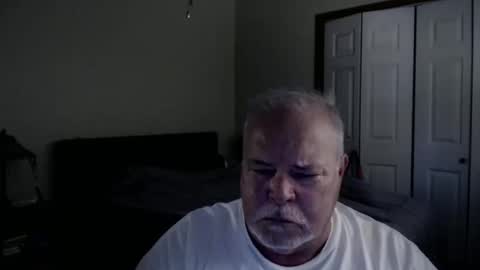 Snapshot of gmctruckguy chatting on October 12, 8:25 pm gmctruckguy online show from October 12, 8:25 pm