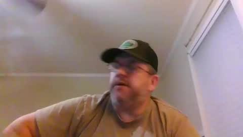 IDKIDCIDGAF online show from November 10, 1:32 am